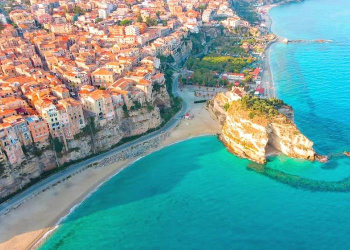 News Fibercop - Collegamenti ultraveloci in 404 comuni della Calabria con il Piano "Italia 1 Giga" nell'ambito del PNRR